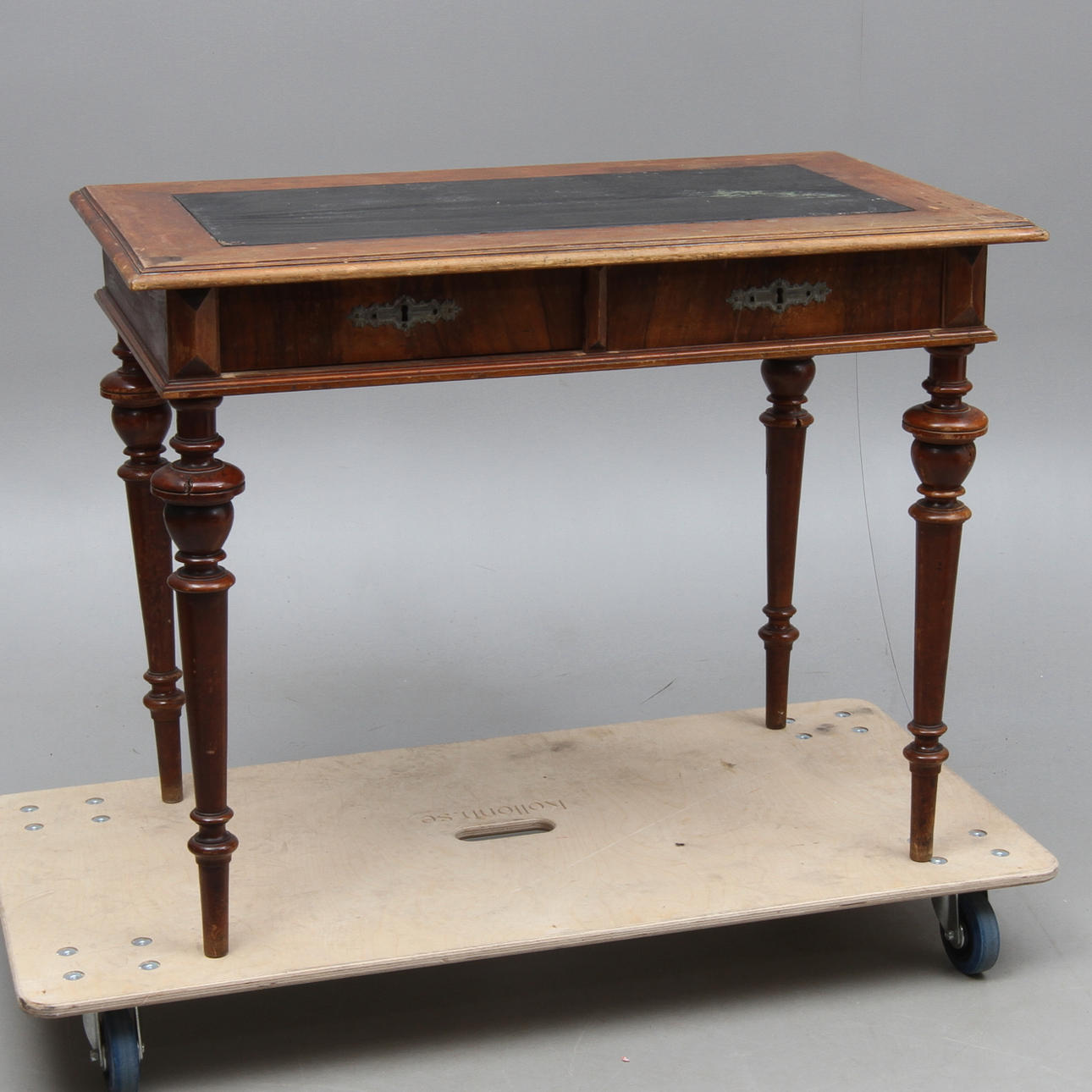 SKRIVBORD, 1800-tal.