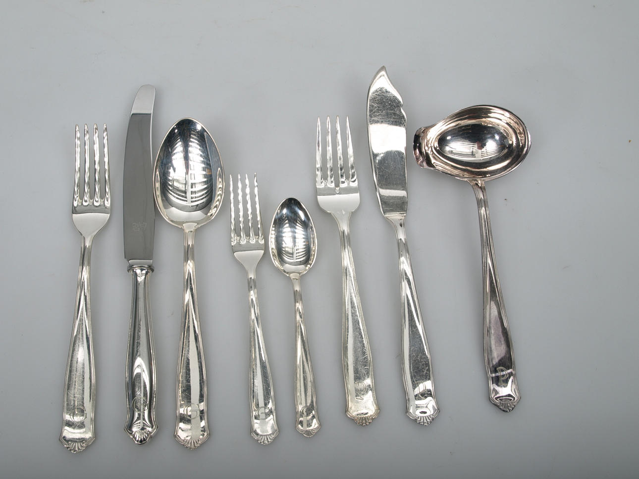 BESTICKSUPPSÄTTNING, 79 delar, nysilver.