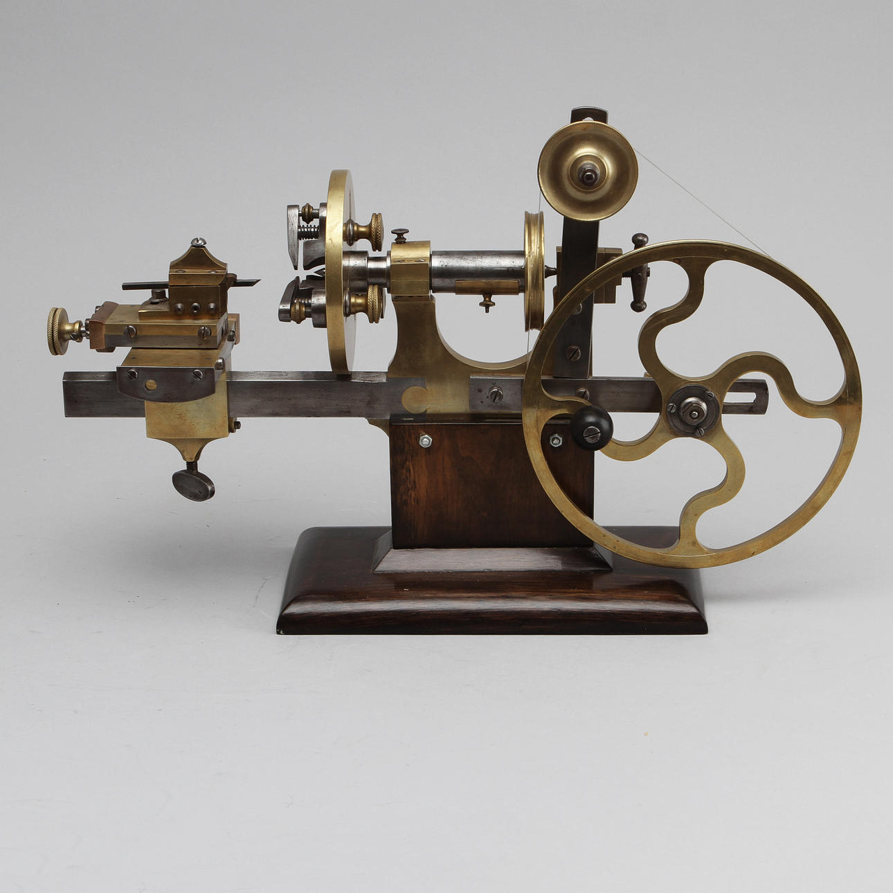 URMAKARSVARV, 1800/1900-tal.