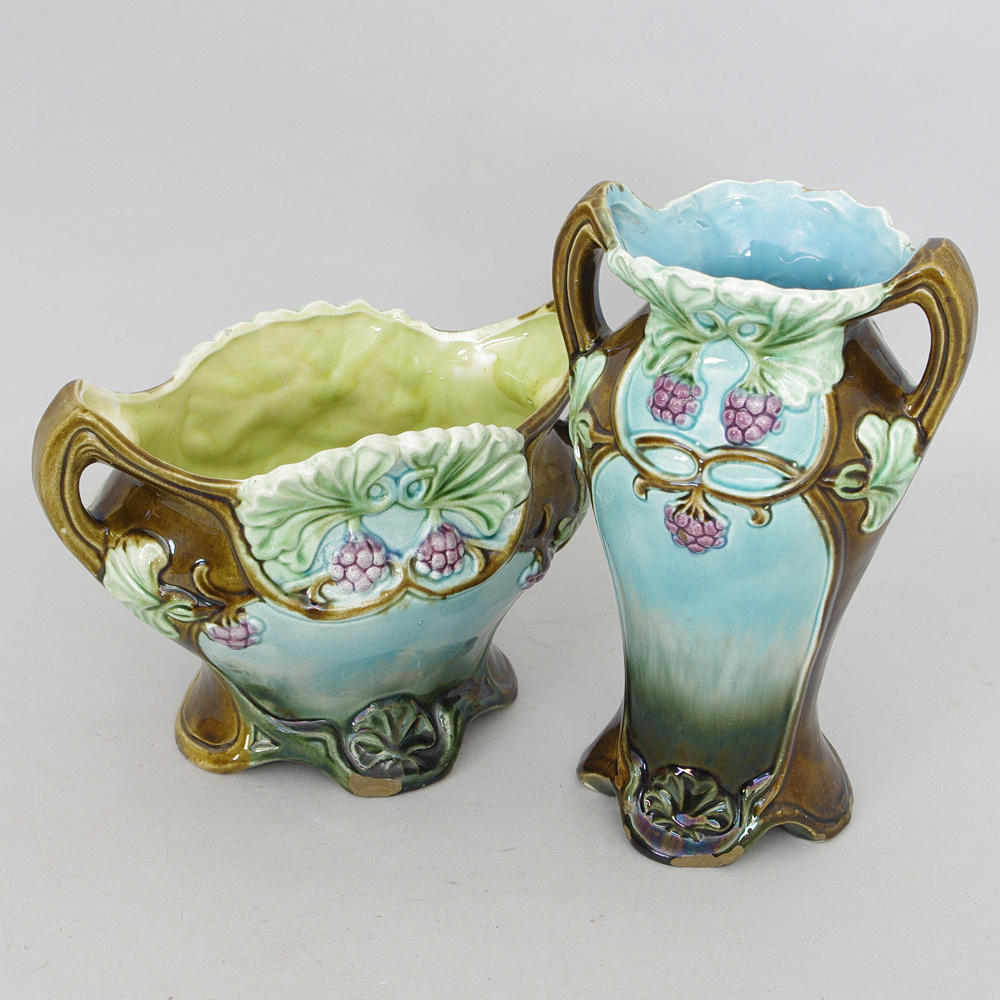 VAS SAMT SKÅL, majolika, jugend.