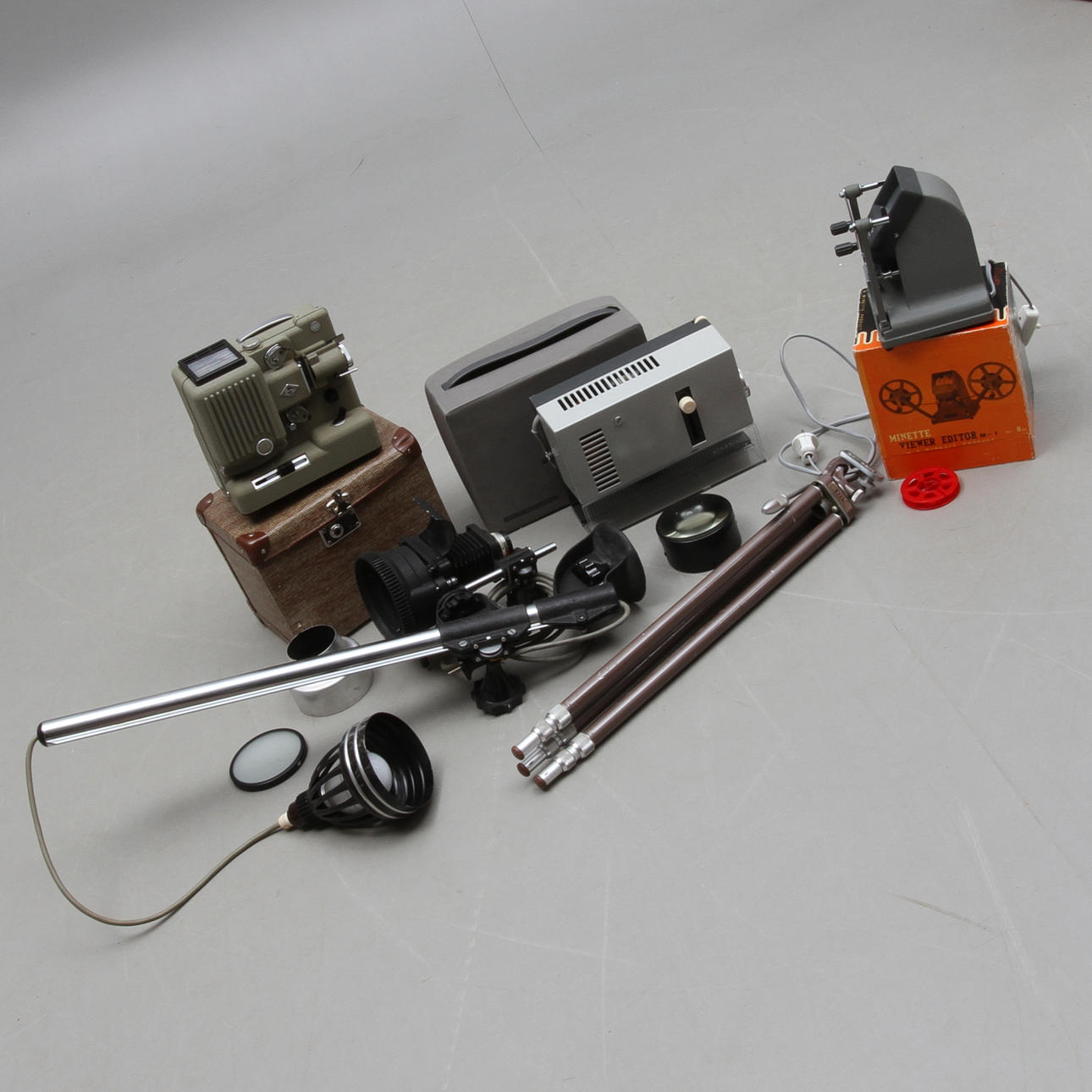 PARTI FOTOUTRUSTNING.