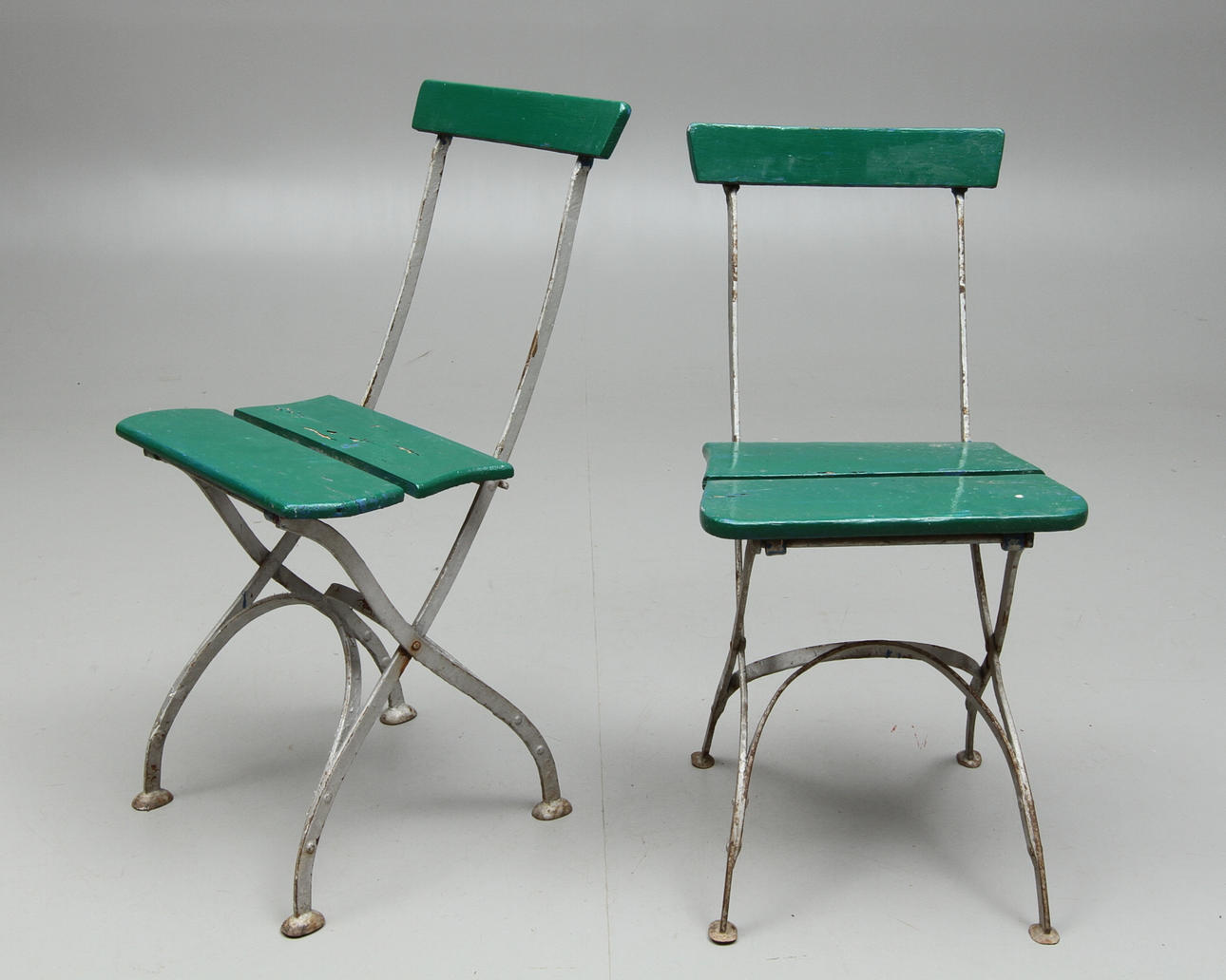 TRÄDGÅRDSSTOLAR, 2 st, 1900-tal.