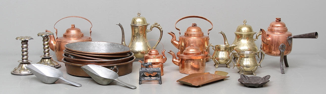 OBJETOS DE METAL, 1800-1900.