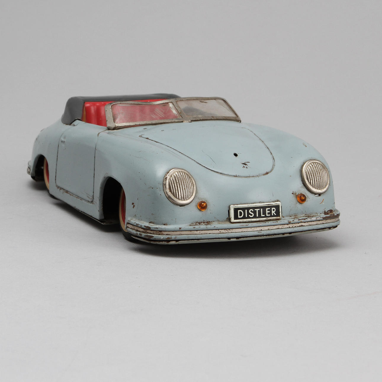 PLÅTBIL, Distler, 7500 electromatic, West Germany.