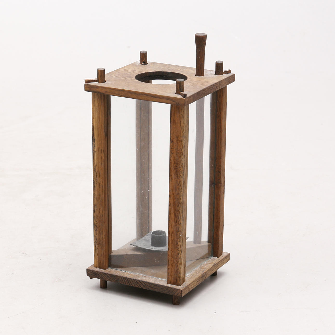 STALLYKTA, trä/ glas, 1900-tal.