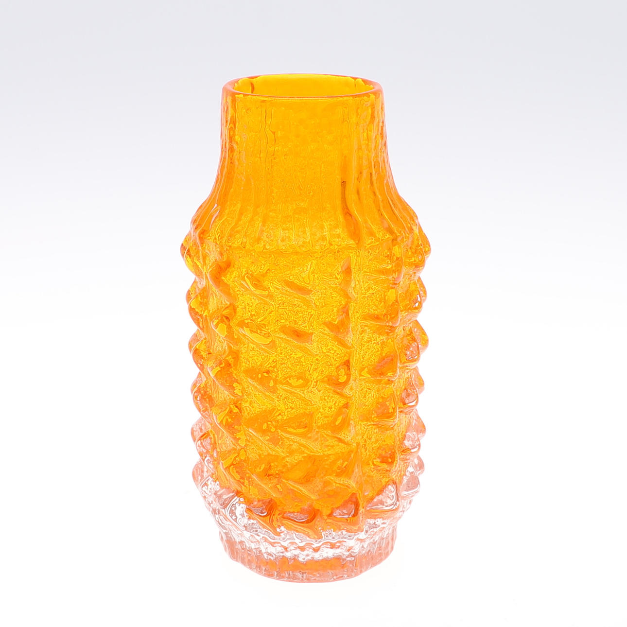 WHITEFRIARS TANGERINE TEXTURED GLASS VASE - PINEAPPLE.