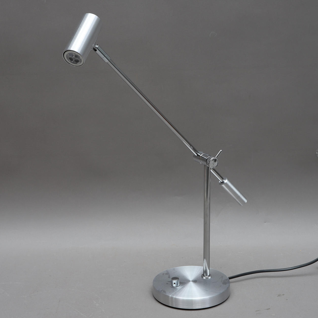 BORDSBELYSNING, "Cato", krom, Belid, LED, nutida.