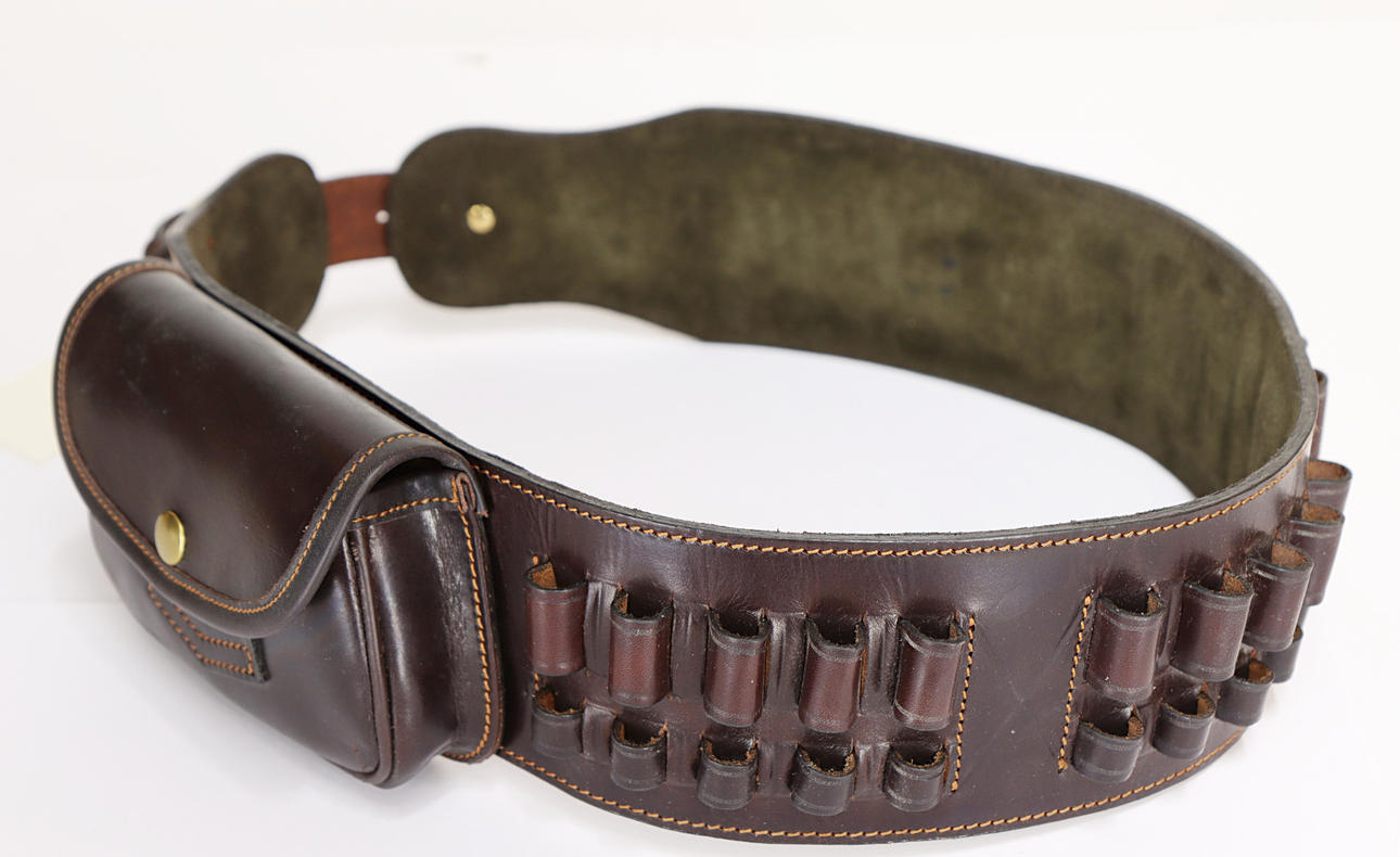 979. REY PAVON, PATRONBÄLTE.