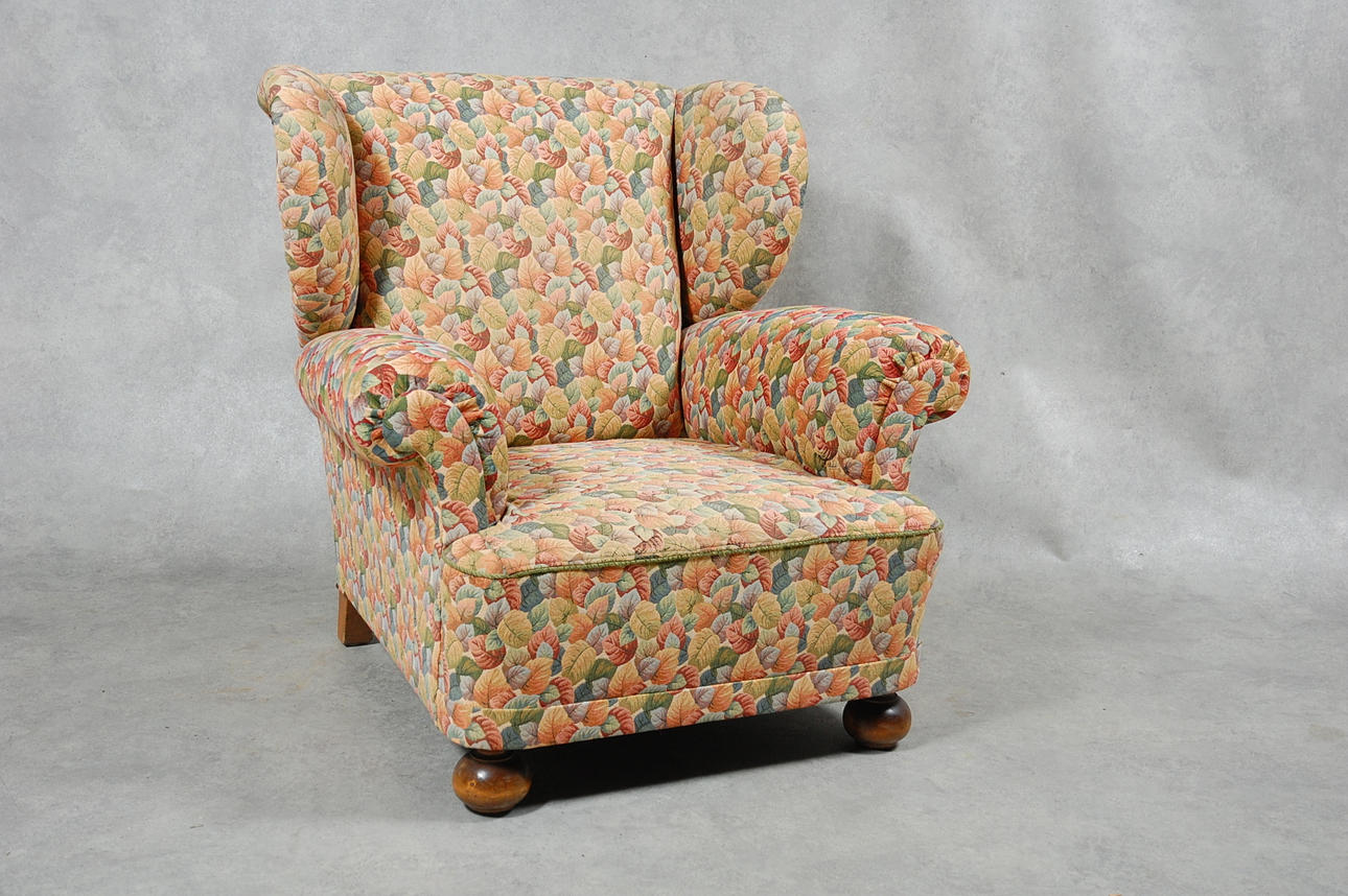 ÖRONLAPPSFÅTÖLJ, 1930-tal.