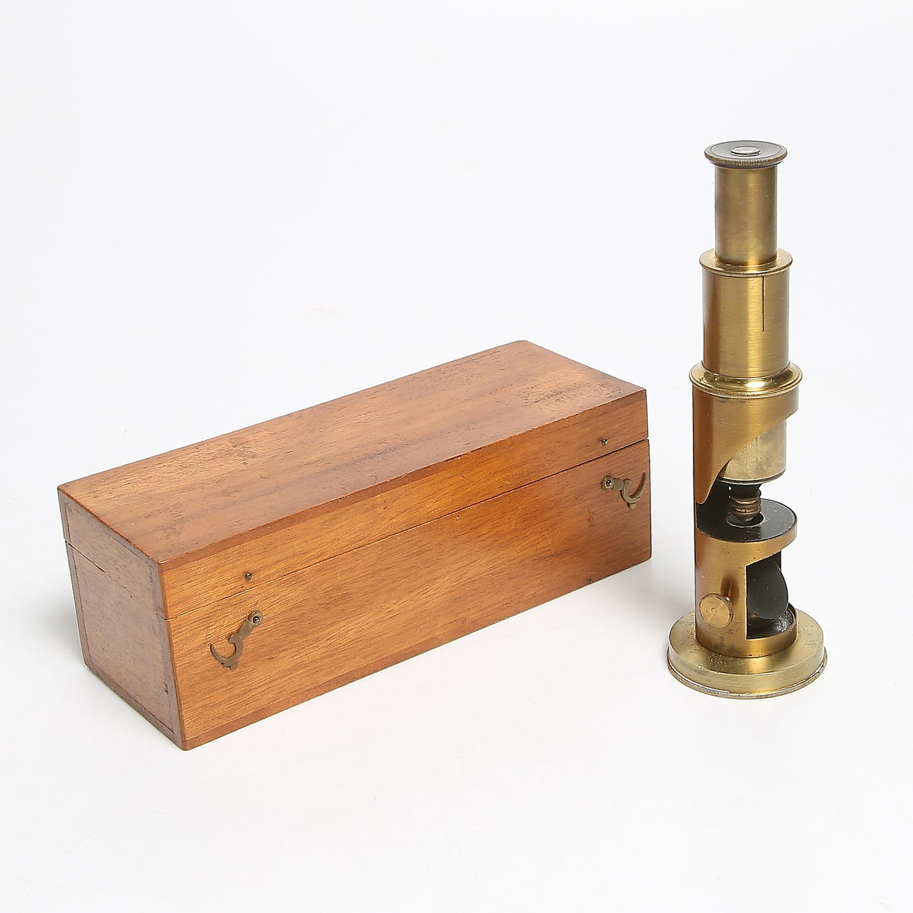 MIKROSKÅP, omkring sekelskiftet 1900.