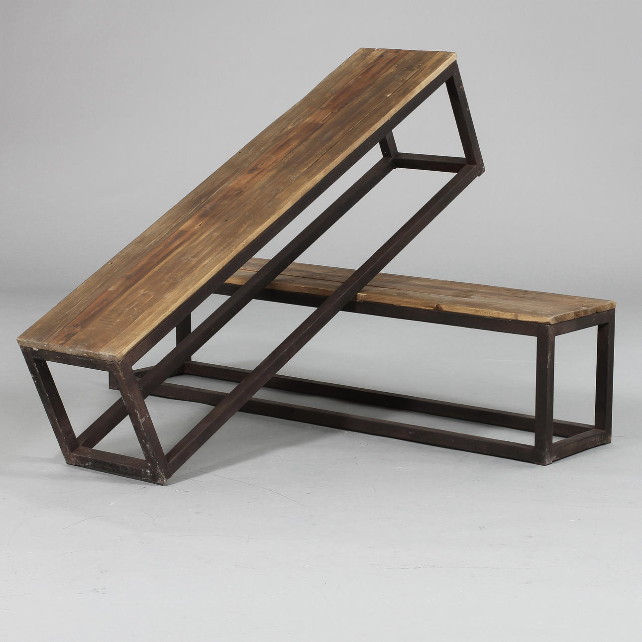 BÄNKAR, 2st, 2000-tal.