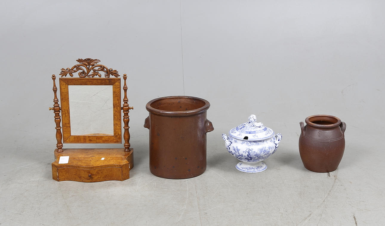 KRUKOR, BYRÅSPEGEL OCH TERRIN, 1800-1900-tal.