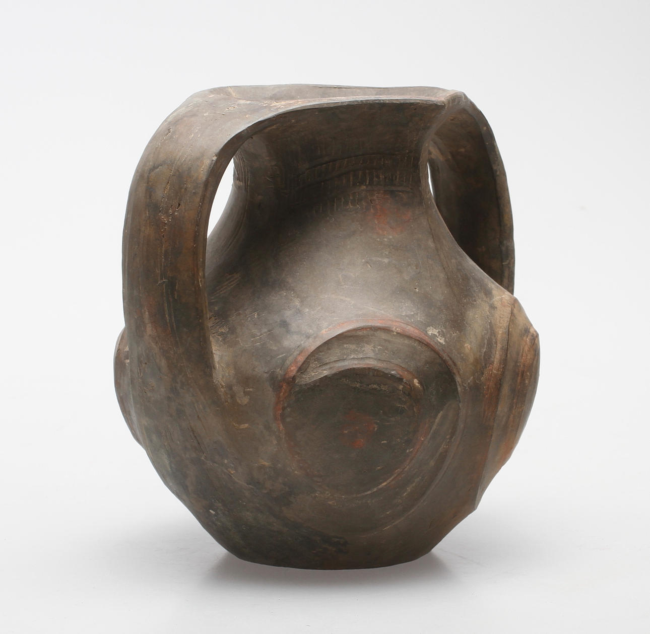 VINKRUKA, lergods, sannolikt Handynastin, 206 fKr-220 eKr.