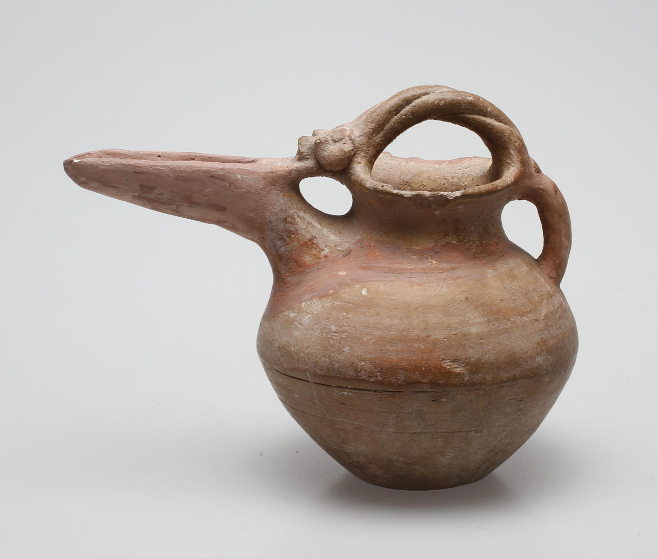 KANNA, lergods, möjligen Persien, antik.