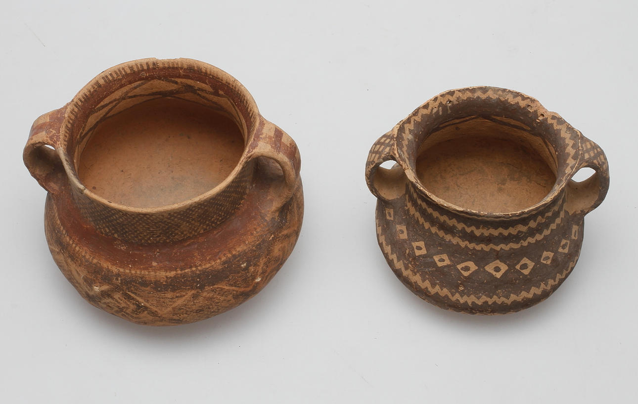 SKÅLAR, 2 st, lergods, antika.