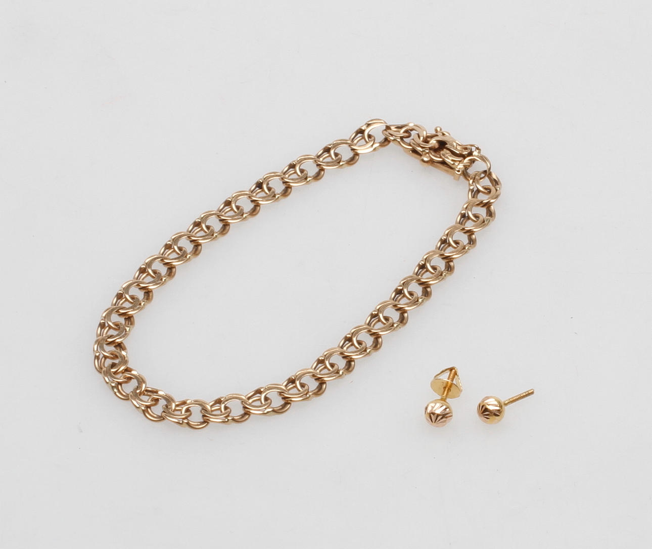 ARMBAND BISMARCK samt 1 par ÖRHÄNGEN, 18k guld, vikt ca 12,9 gr.