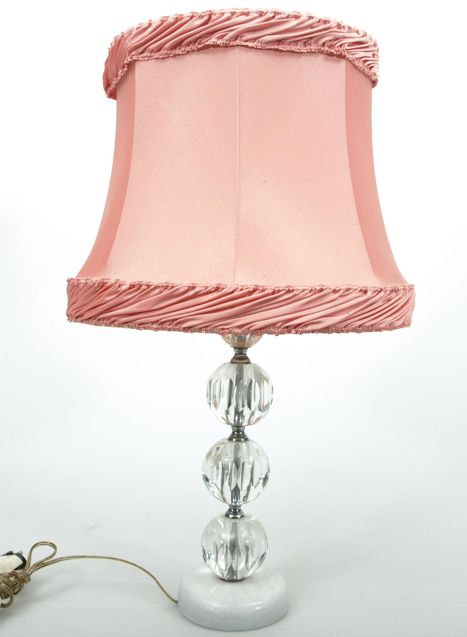 BORDSLAMPA, glasfot, 1900-talets andra hälft.