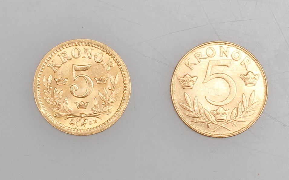 GULDMYNT 5 KR, 2 st, 21,6k guld, vikt ca 4,5 gr.