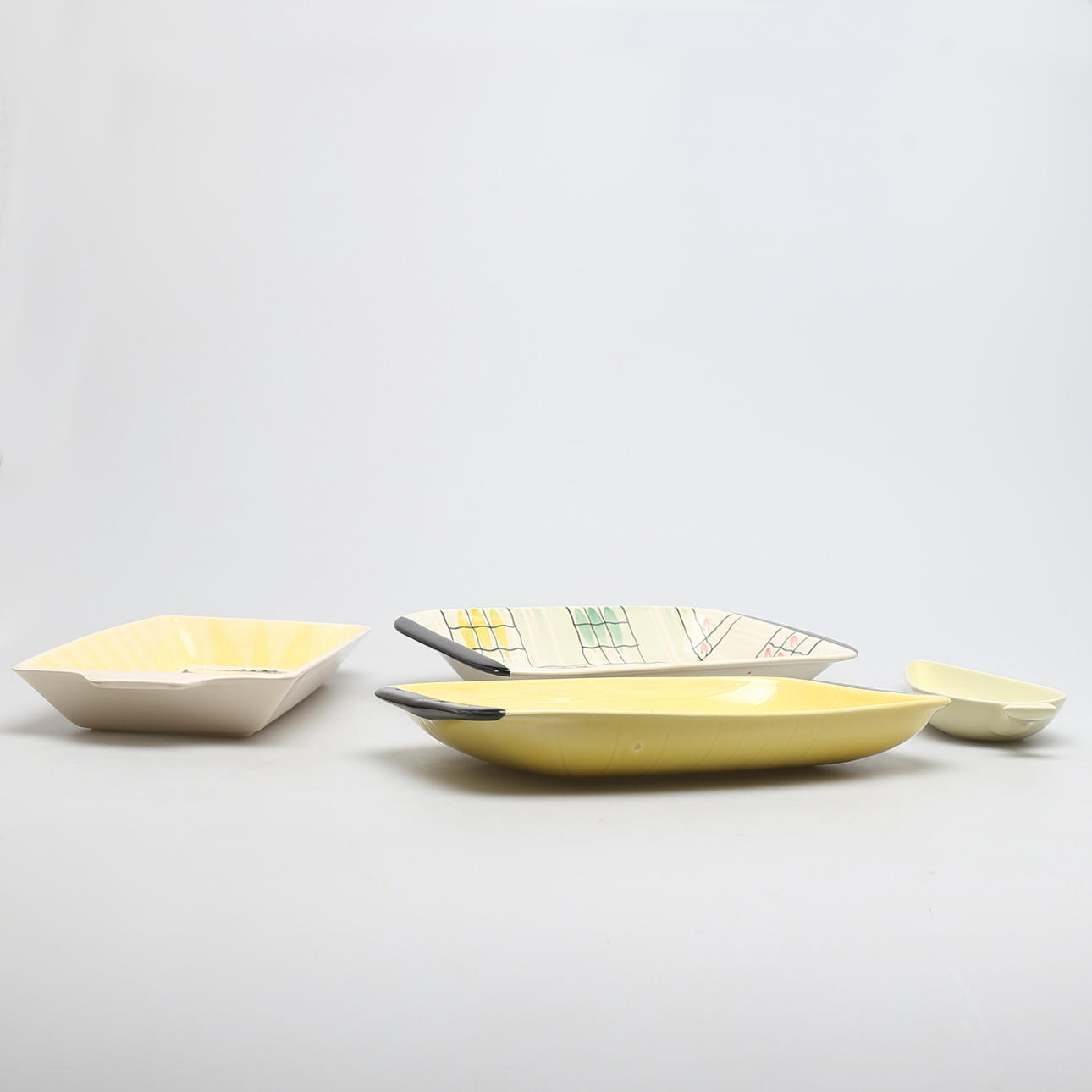 PARTI PORSLIN, 4 delar, serveringsfat, Jie, Deco, Stig Lindberg, Gustavsberg.