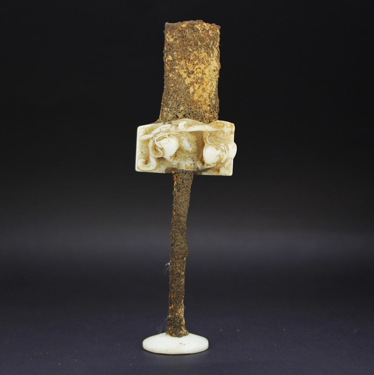 ANCIENT CHINESE STEEL & JADE DAGGER HILT.