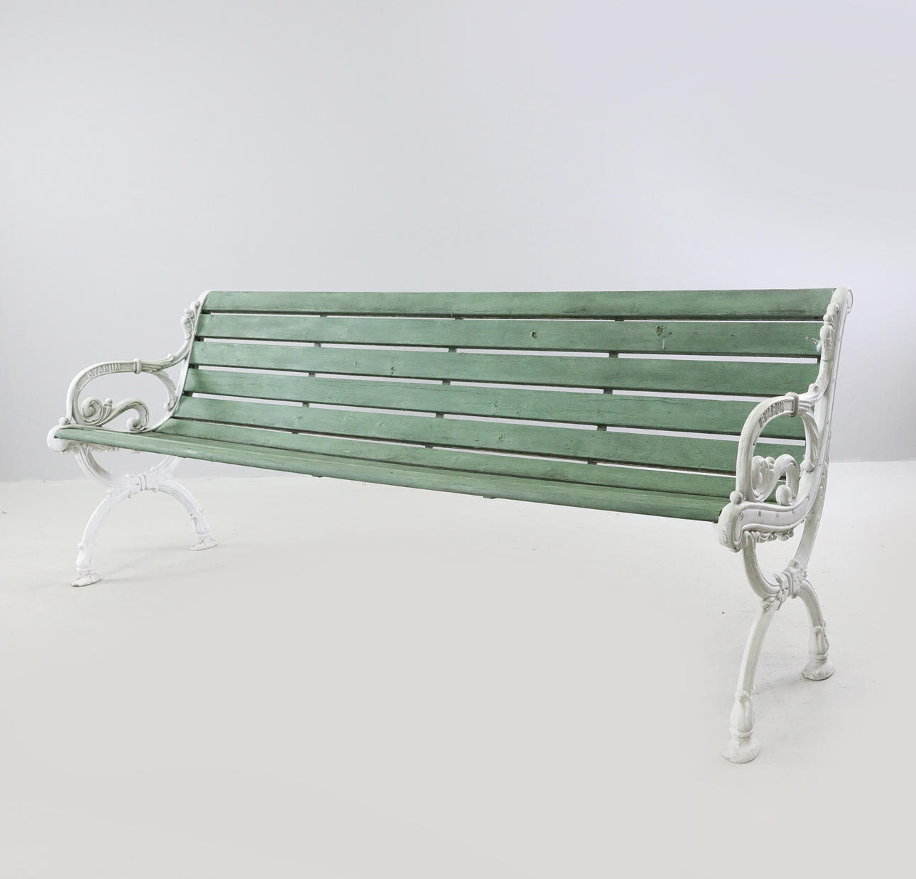 TRÄDGÅRDSSOFFA, Byarum, Byarums Bruk.