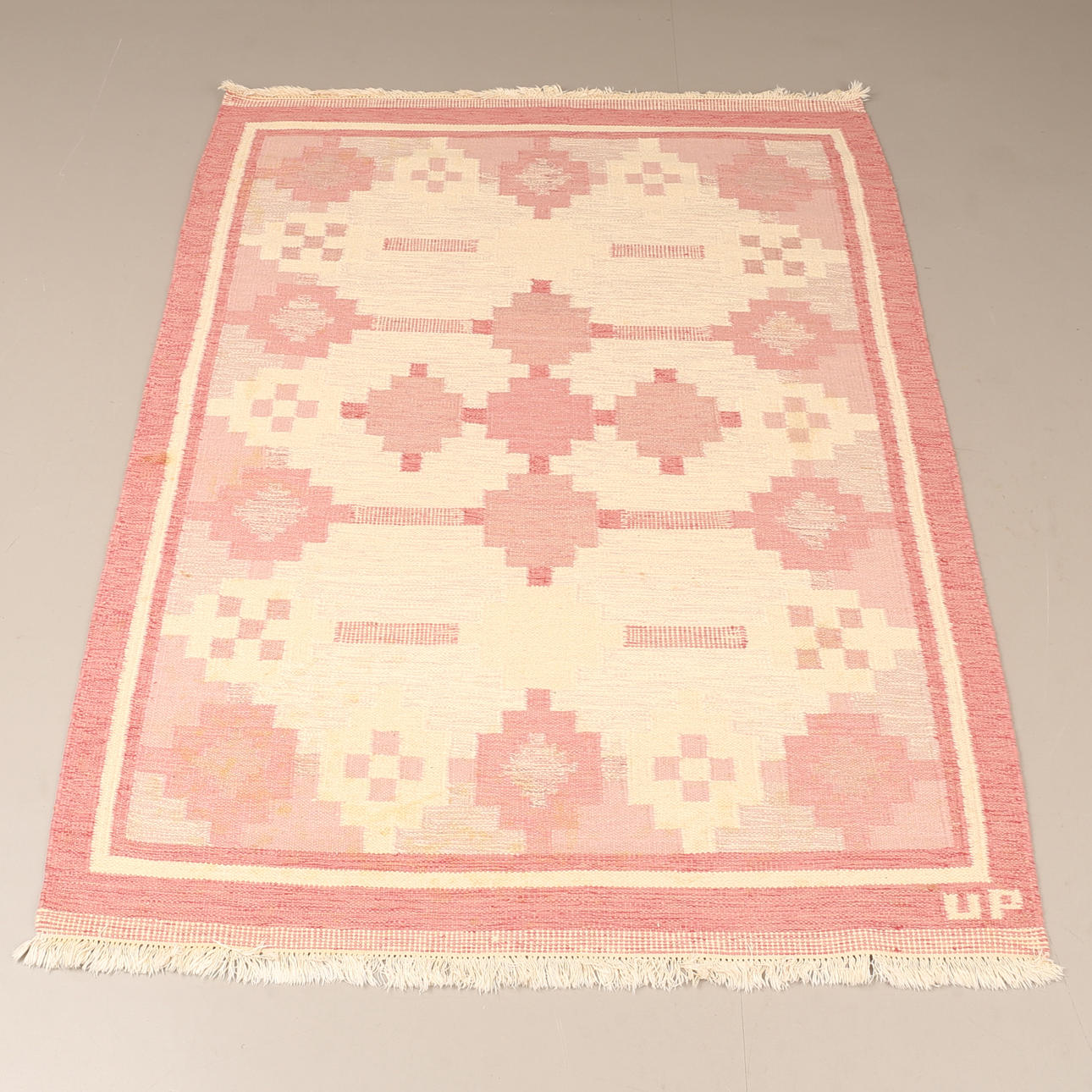 ULLA PARKDAL. Carpet, Rola sheet, approx. 228 x 171 cm.