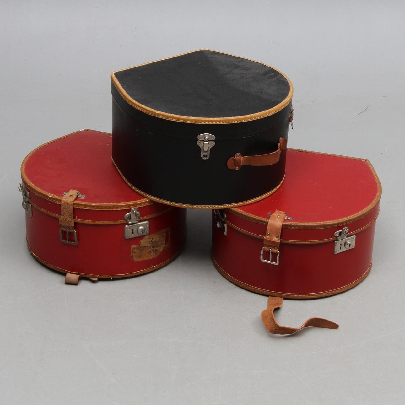 HATTASKAR, 3 st, 1900-tal.