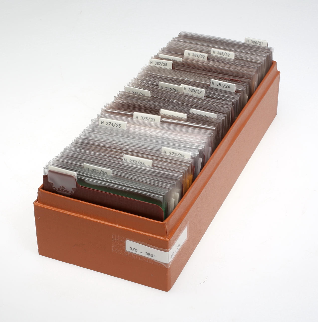 FRIMÄRKSHÄFTEN, postfriska.