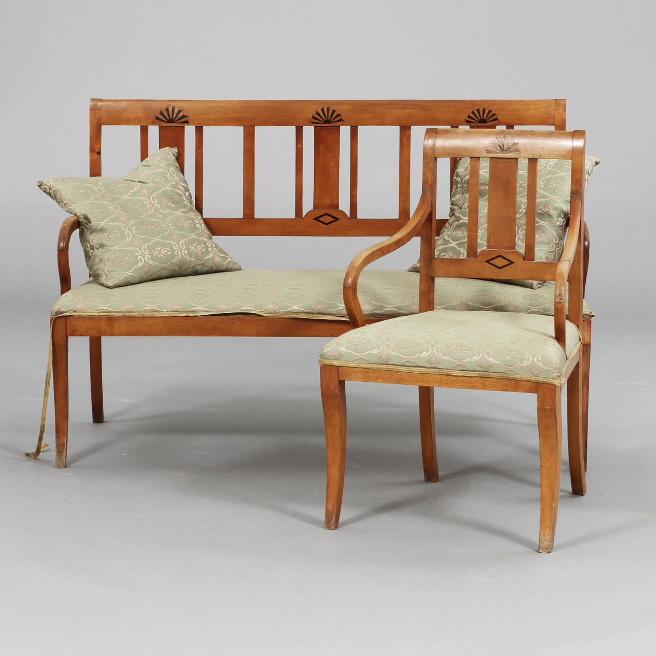SOFFA och KARMSTOL, tidigt 1900-tal.