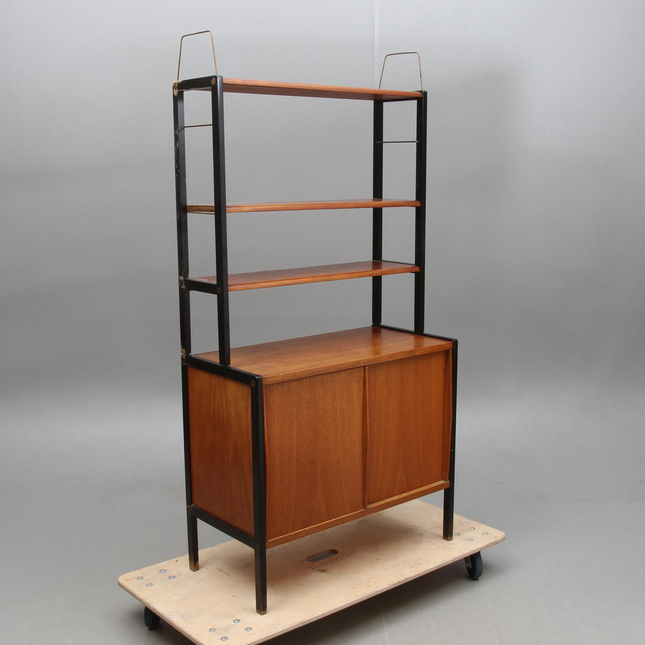 BOKHYLLA, "Variette", Bertil Fridhagen, Bodafors, 1900-talets mitt.