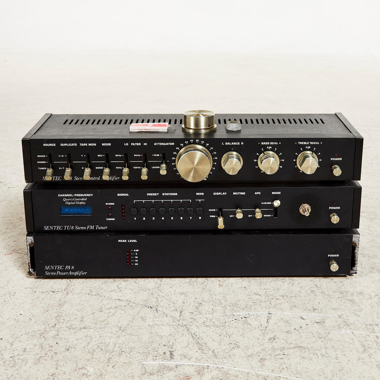 Sentec, försteg, slutsteg och radiodel, 1960/70-tal. Övrigt - Modern ...