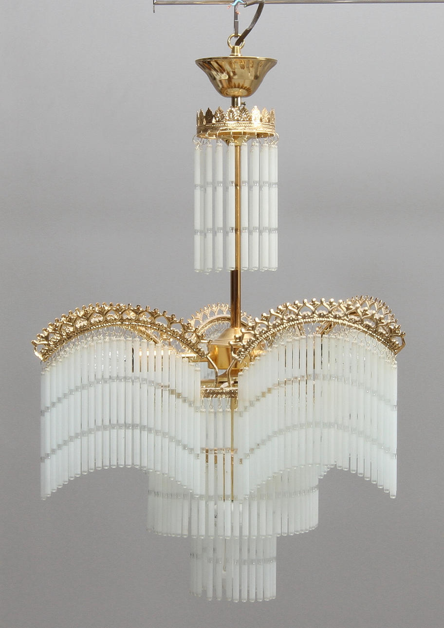 LJUSKRONA, 1900/2000-tal. Total höjd ca 68 cm.