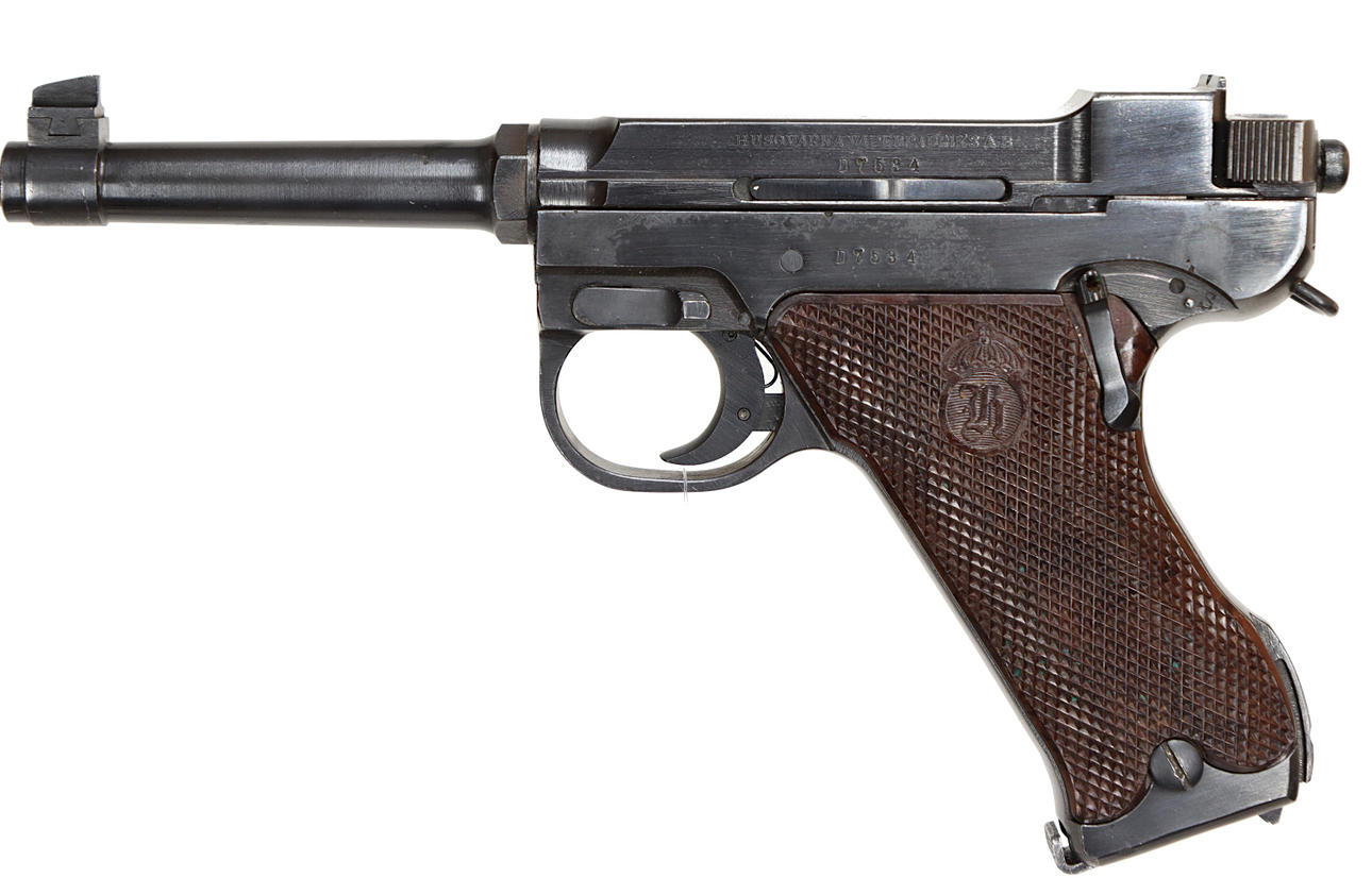 PISTOL, Semi-automatic, make Husqvarna, model 40, caliber 9x19, serial ...