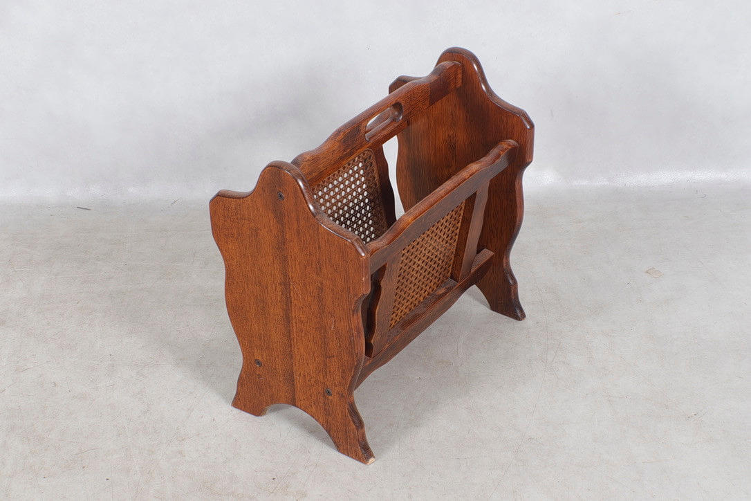 TIDNINGSKORG, trä/rotting, 1900-tal.