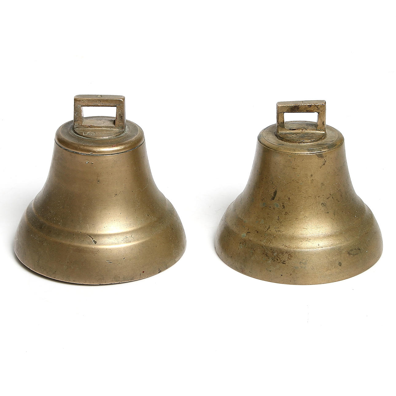 SKEPPSKLOCKOR, 2 st mässing. 1900-tal.