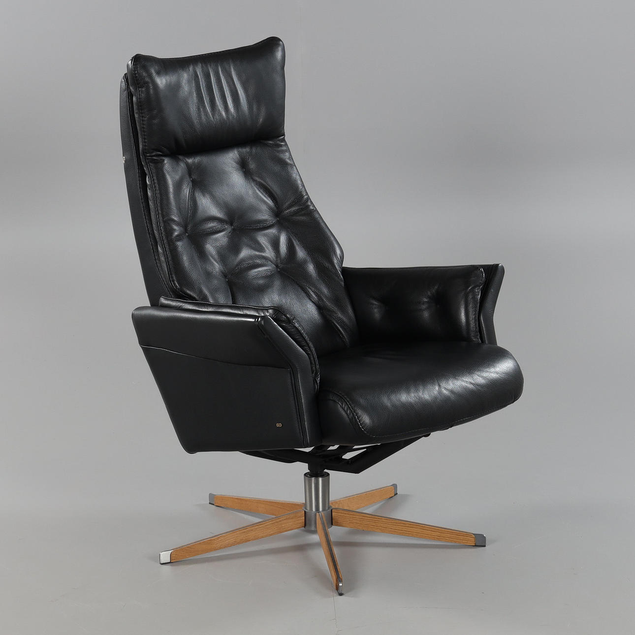 BD MOBEL, fåtölj "Princess", samtida.