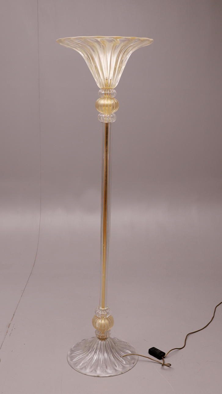 STEHLEUCHTE AUS MURANOGLAS.