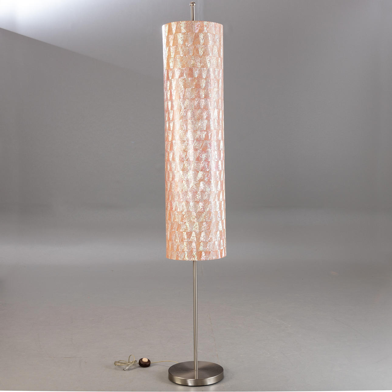 Perlmutt Stehlampe, italienisches Design.