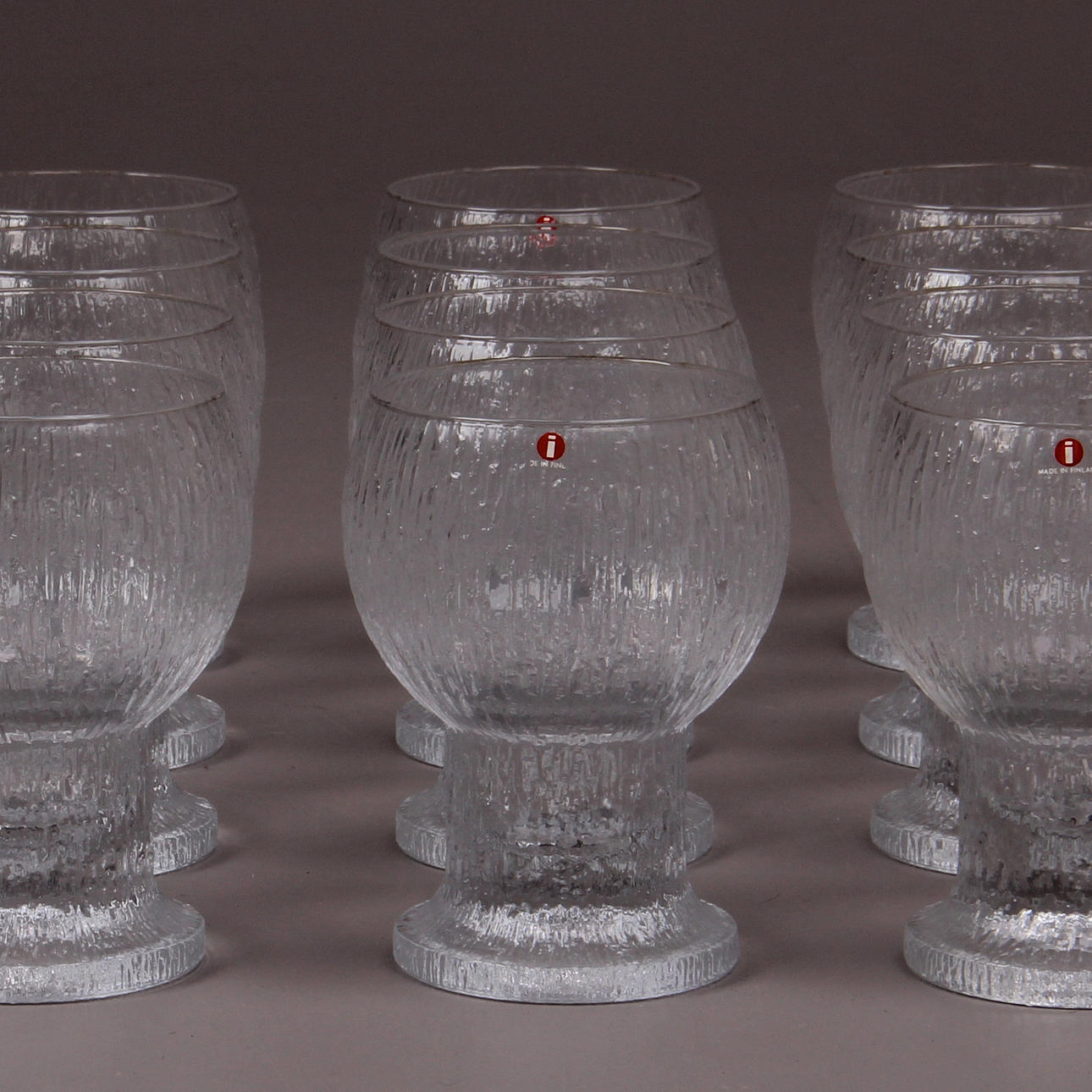 GLAS, 12 st, "Kekkerit", Timo Sarpaneva, Iittala, 1900-talets andra hälft.