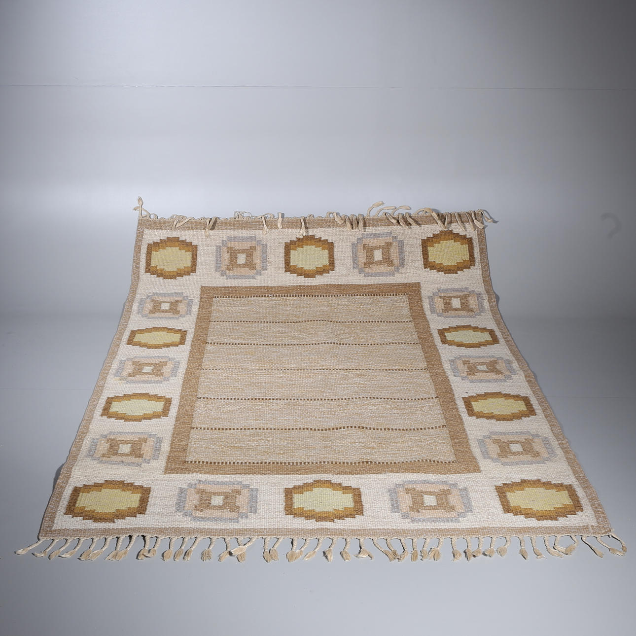 MATTA, rölakan, Ingegärd Silow, signerad IS, 130 x 220 cm.