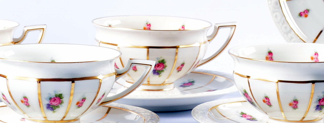 TEKOPPAR MED FAT, 4 st., porslin, "Maria" Rosenthal.