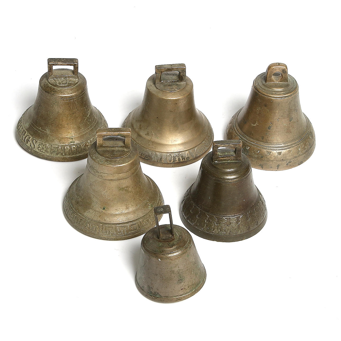 HÄSTKLOCKOR, 6 st, mässing, bl.a. Nils Petter Linderberg, Sundsvall. 18/1900-tal.