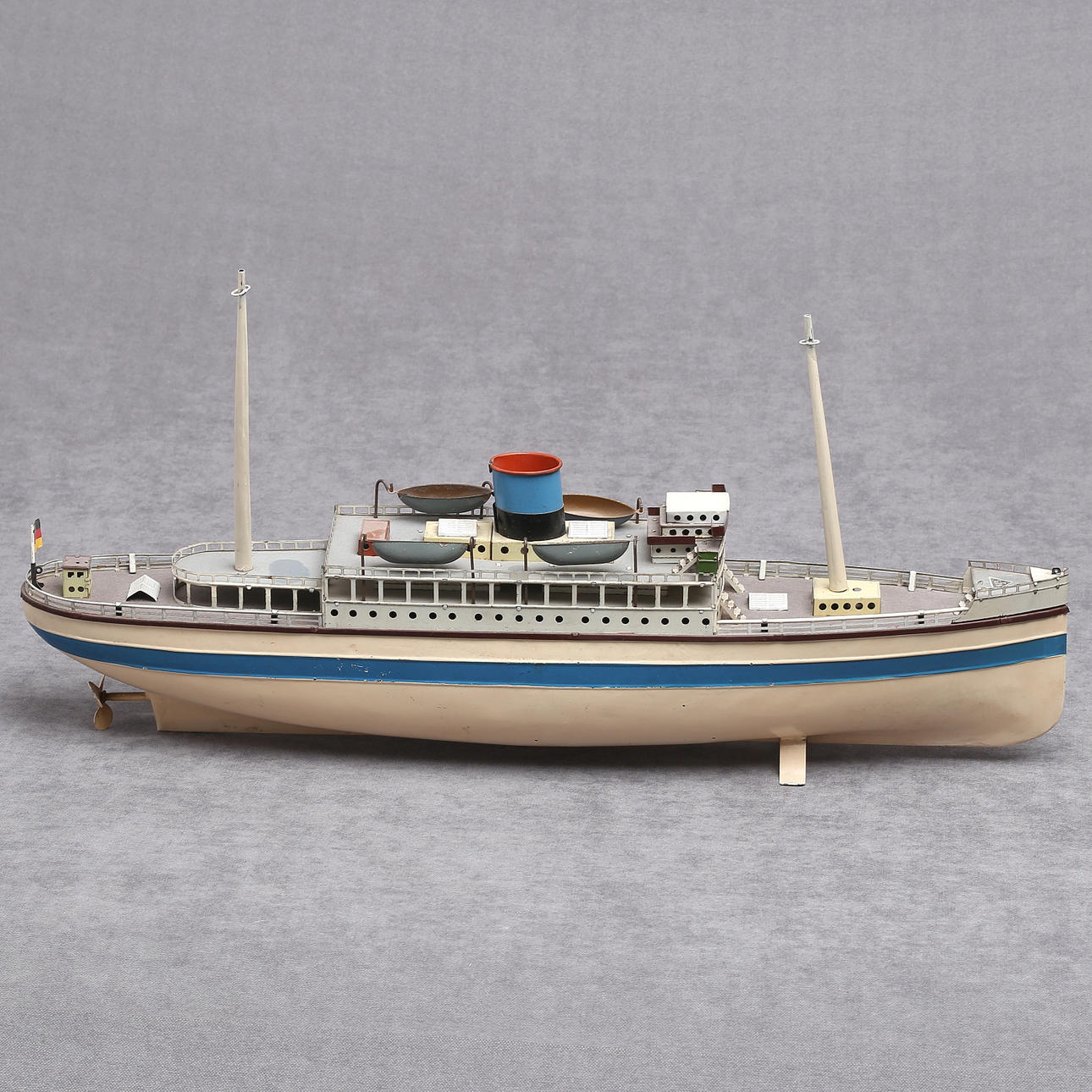 FLEISCHMANN passagerbåd, metalplade, urværk. 1950'erne.