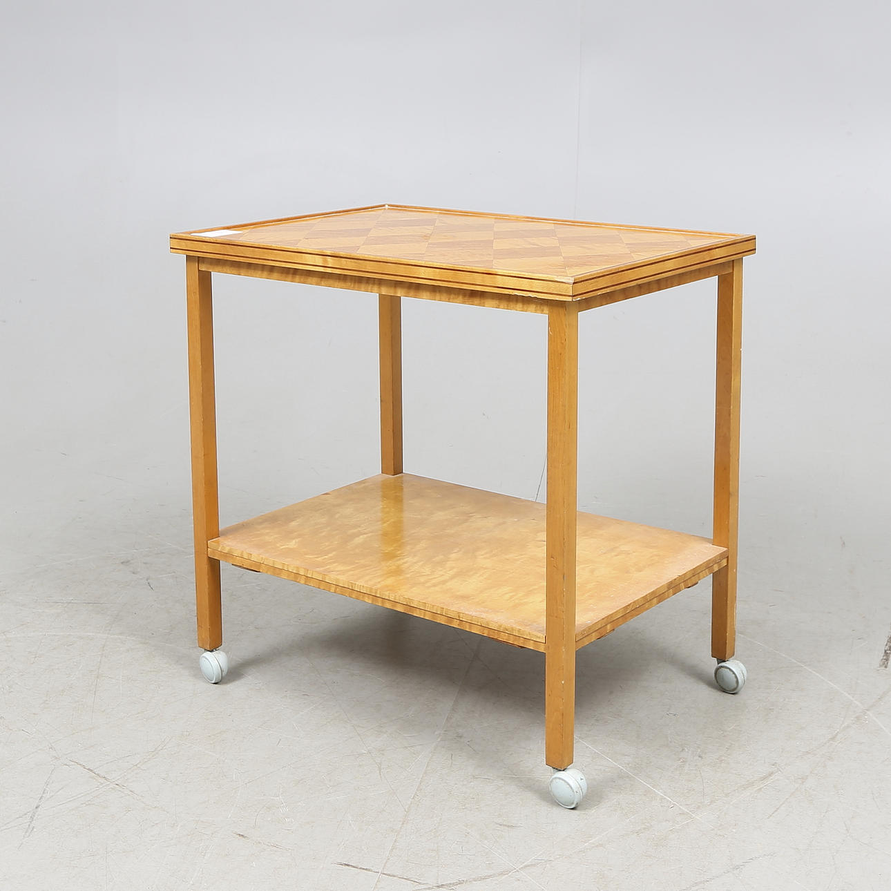 SERVERINGSVAGN, omkring 1900-talets mitt.