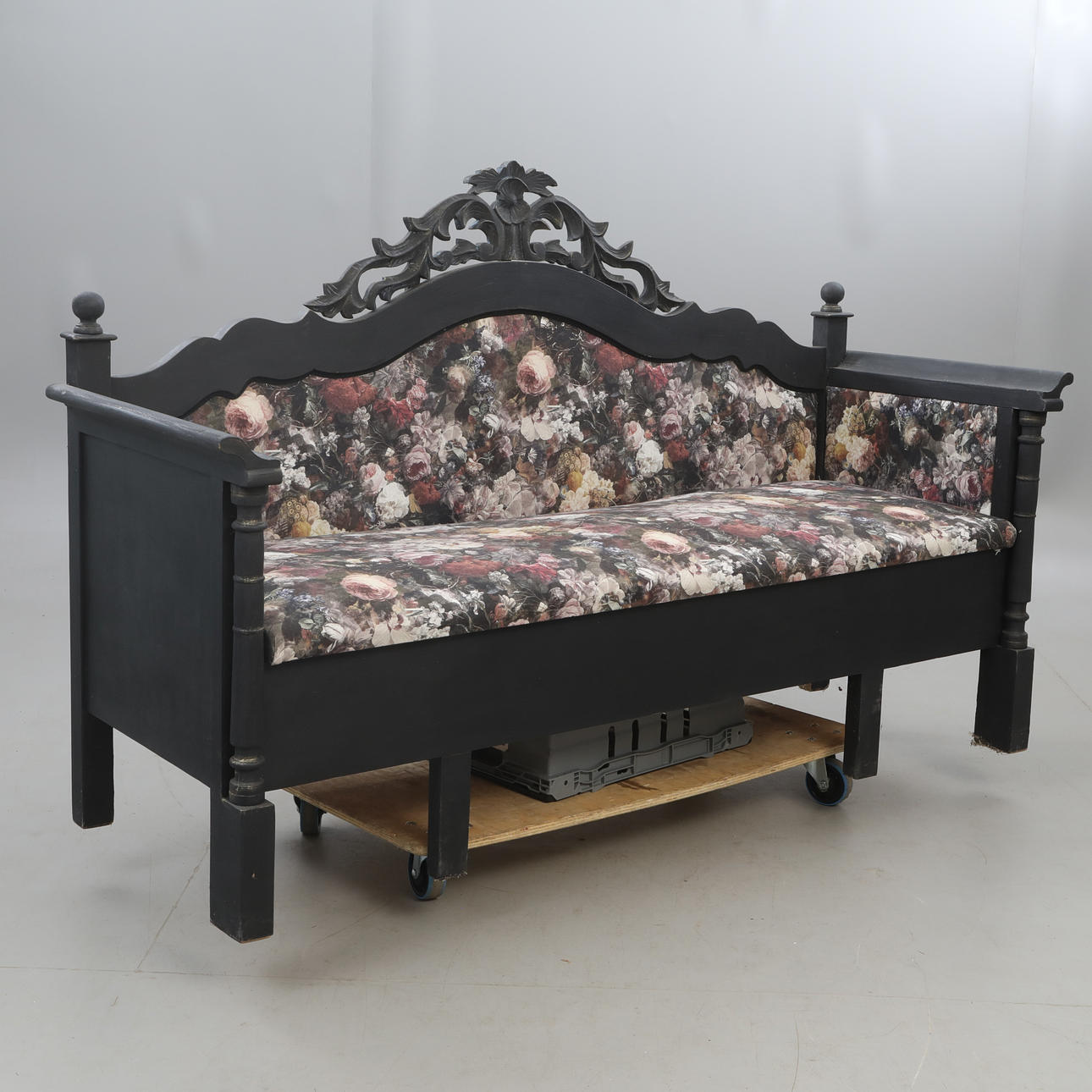 KÖKSSOFFA, renoverad.