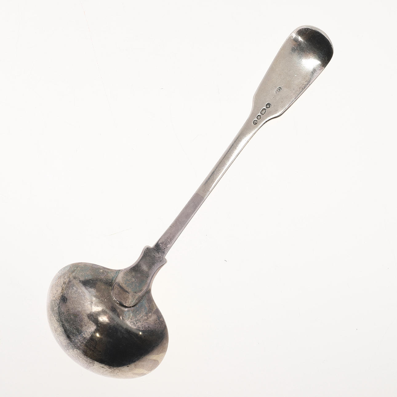 A VICTORIAN SILVER FIDDLE THREAD AND SHELL PATTERN LADLE. Silver ...