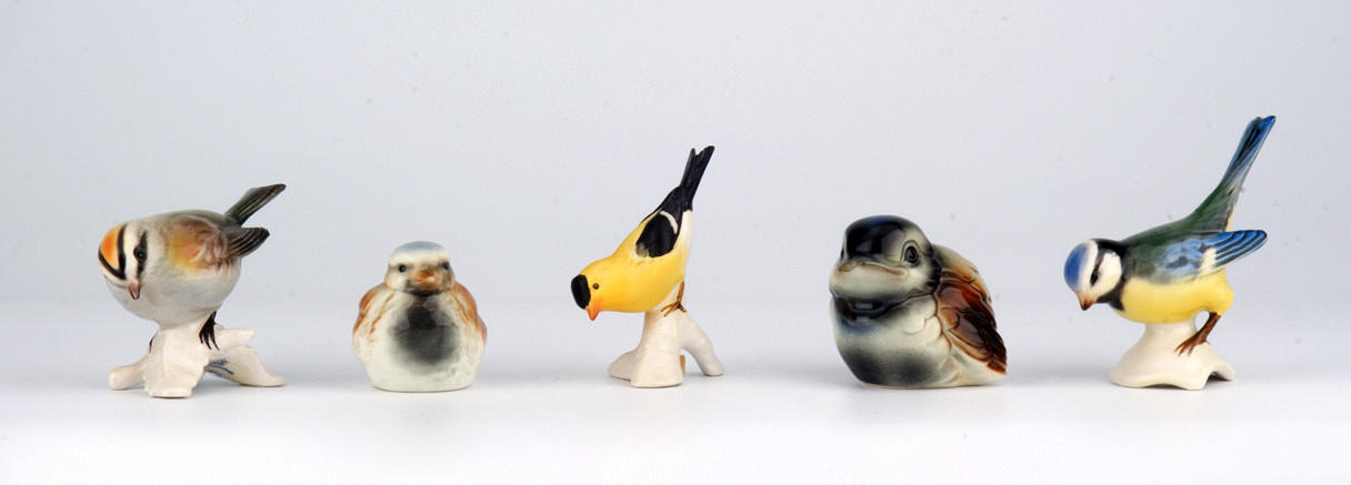 SÅNGFÅGLAR, 5 ST, Göbel Manufaktur. Tyskland. 1900-tal.