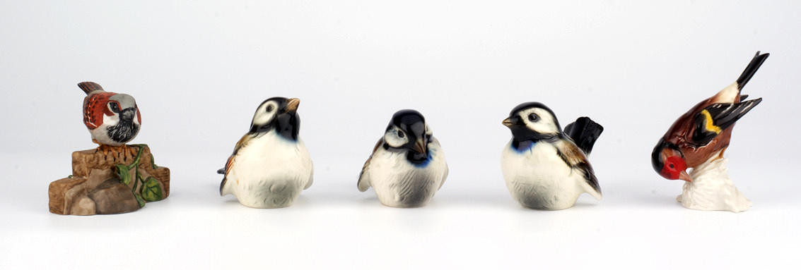 SÅNGFÅGLAR, 5 ST, Göbel Manufaktur. Tyskland. 1900-tal.