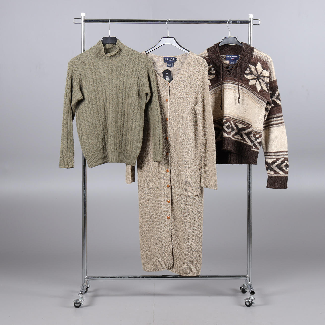 RALPH LAUREN, Stickade tröjor, ull och siden.
