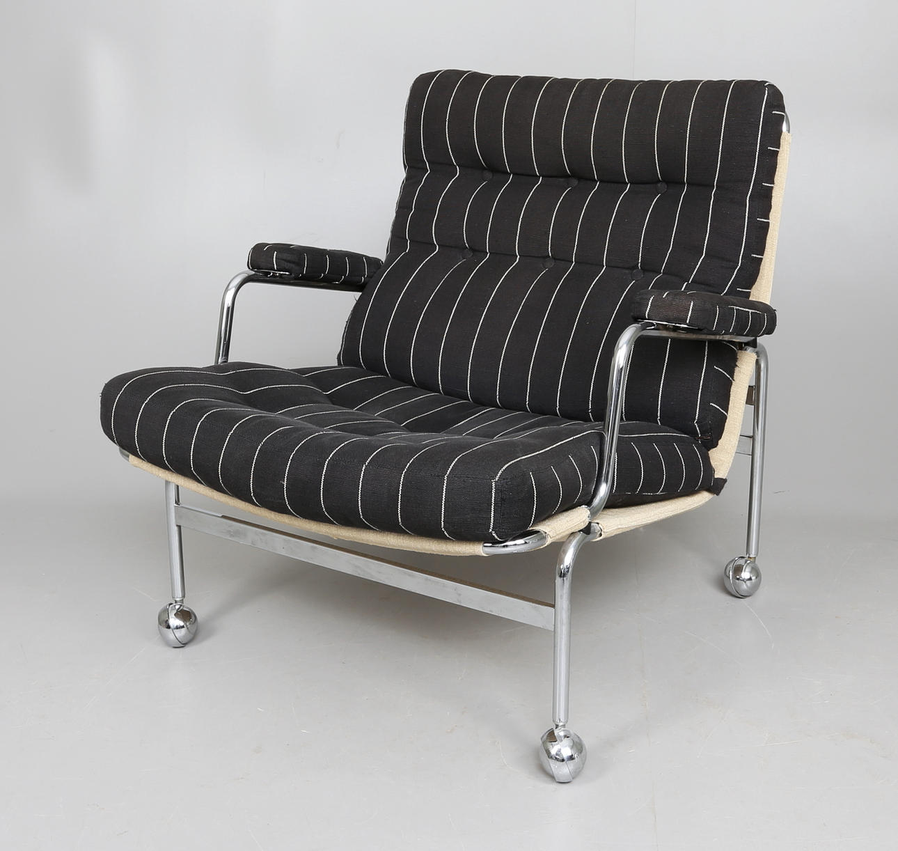 BRUNO MATHSSON. Fåtölj, "Karin", Dux, 1960/70-tal.